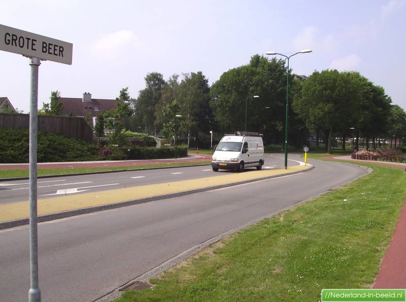 Grote Beer 10 Veenendaal Veenendaal > Grote Beer luchtfoto's / foto's | Nederland-in-beeld.nl